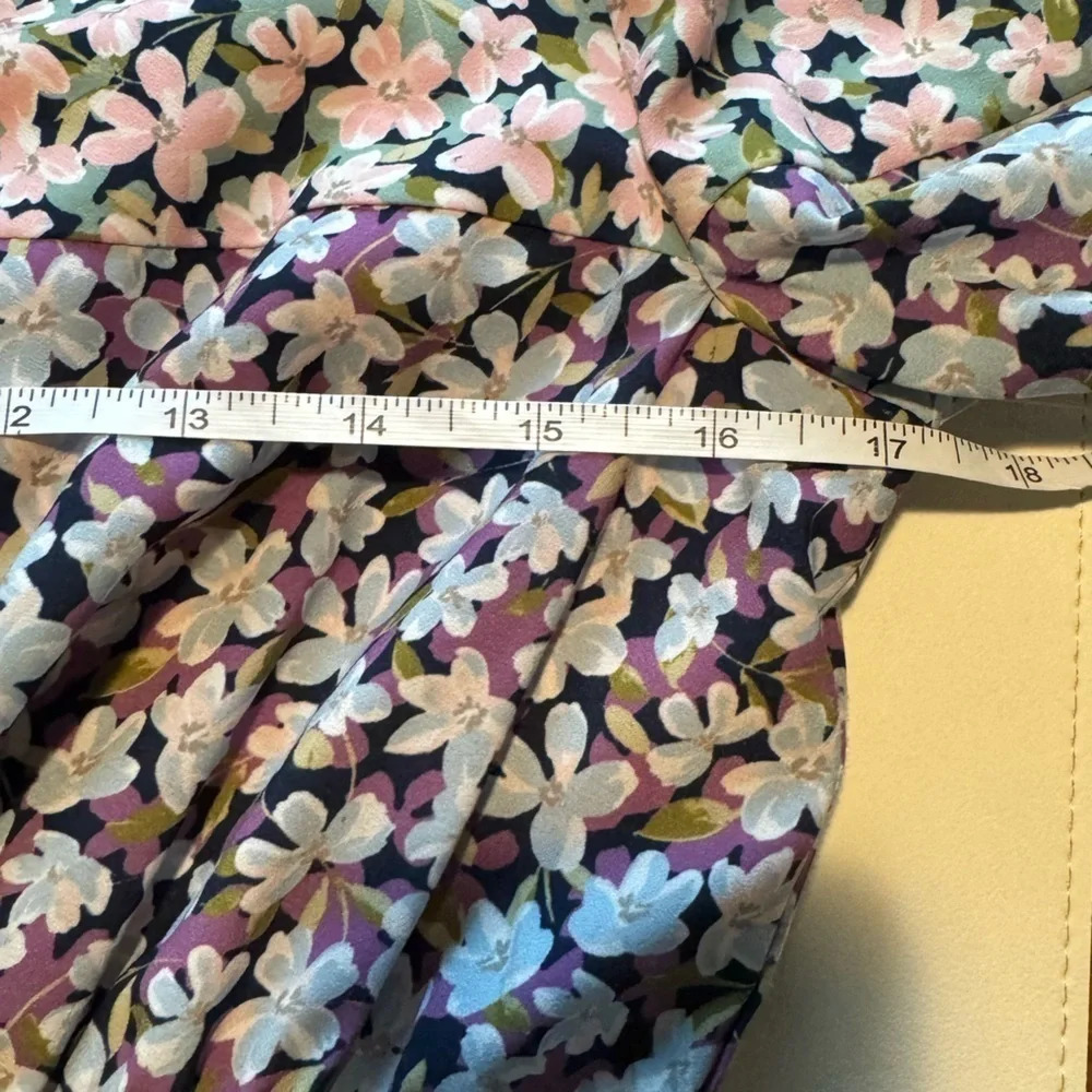 Vince Camuto Floral Smocked Waist Long Sleeve Dress 8 - Picture 6 of 8